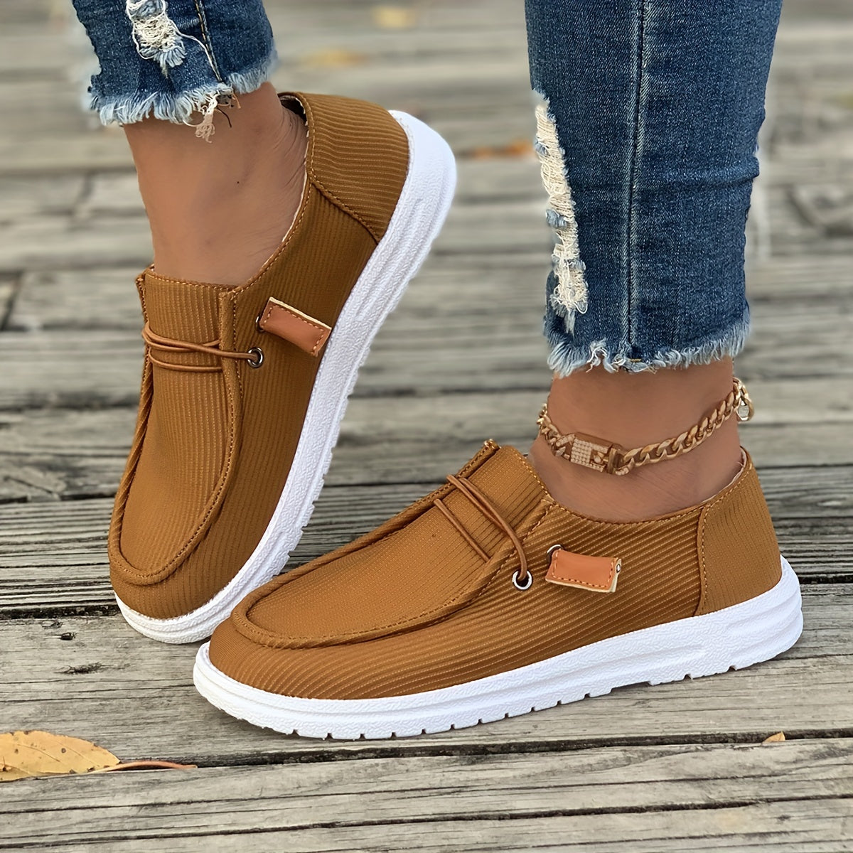 Casual Slip-On Skateboard Sneakers