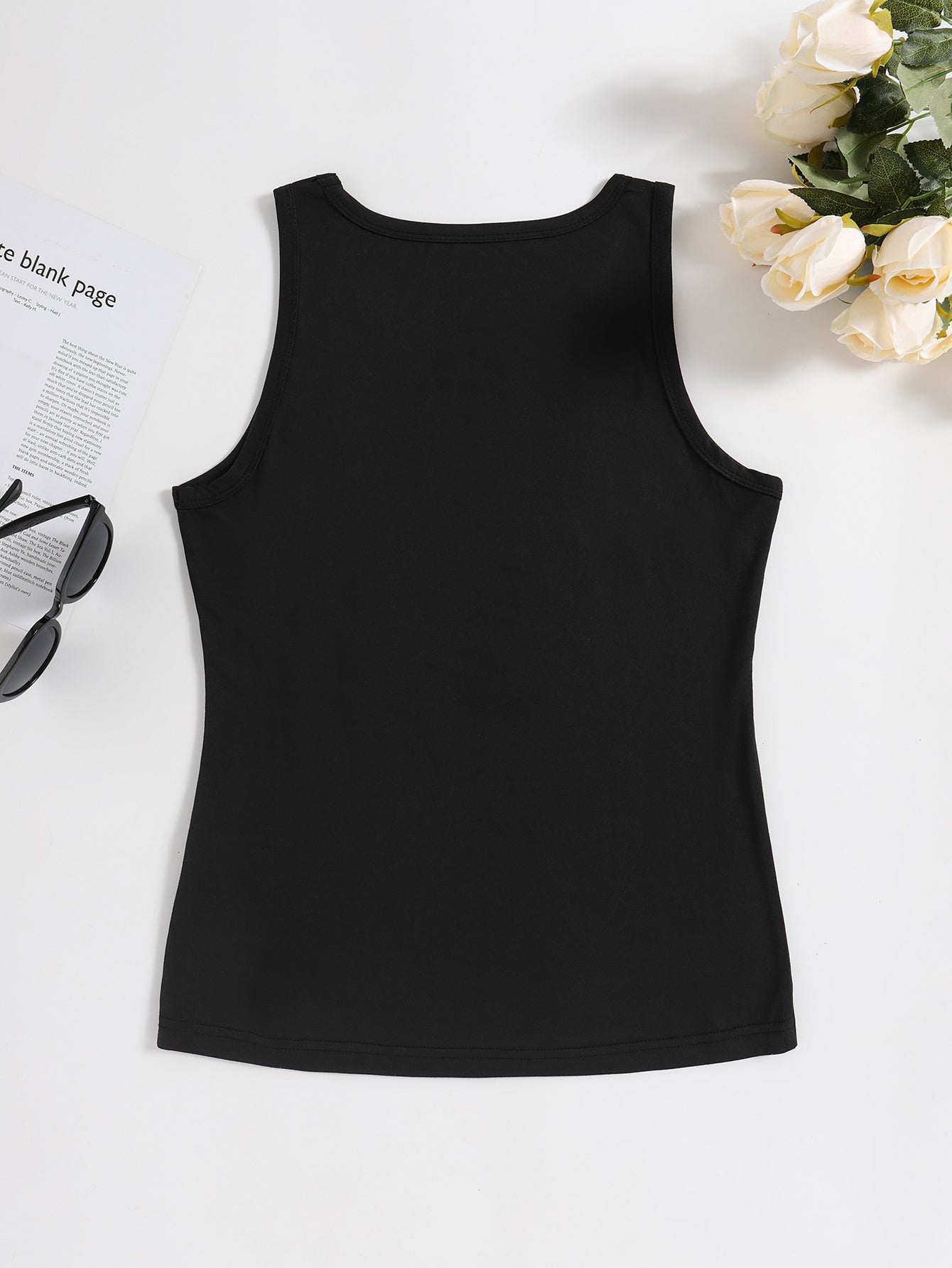 Knitted Sports Tank Top – Breathable Fabric with Crew Neck